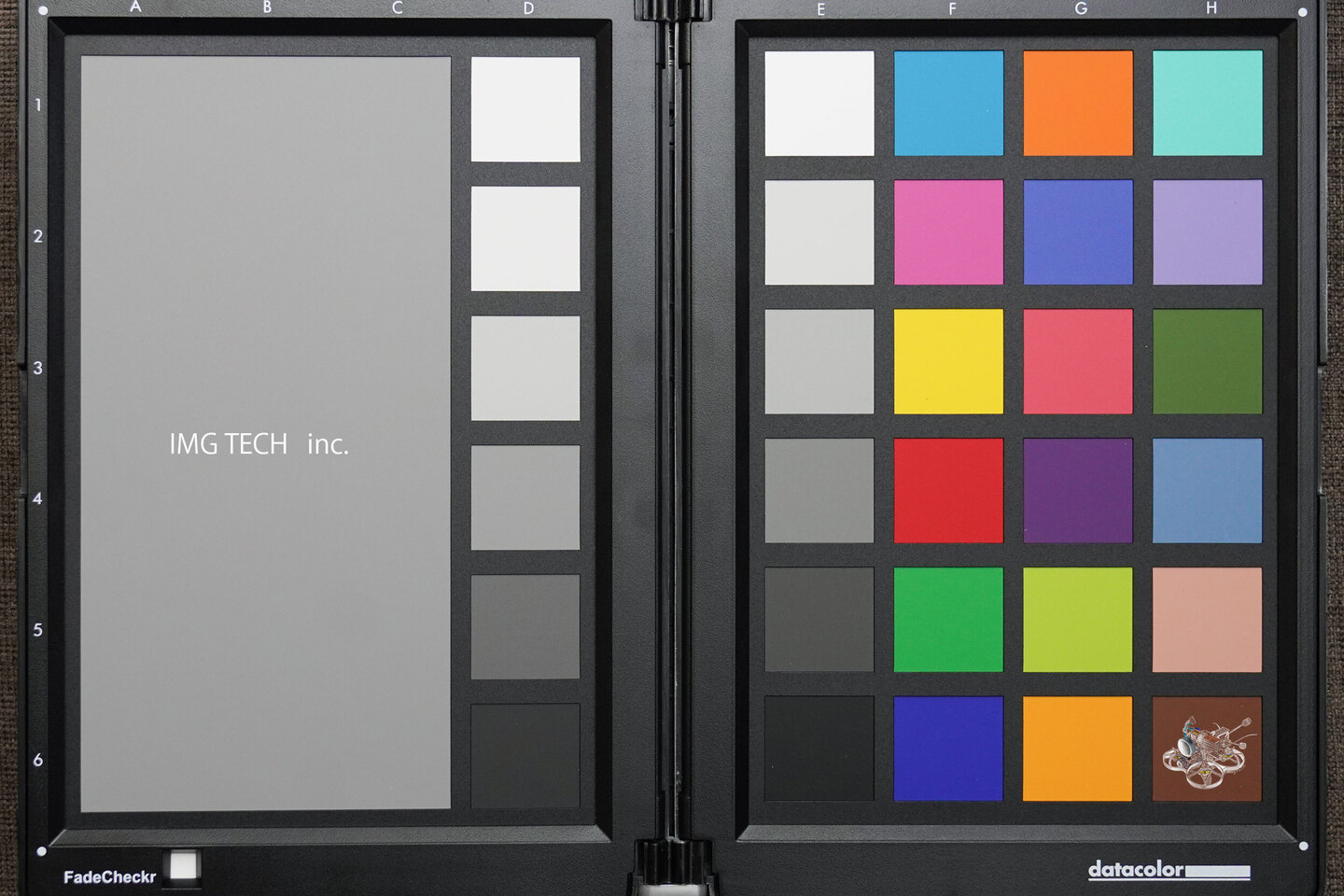 カラーチェッカーグレーカード